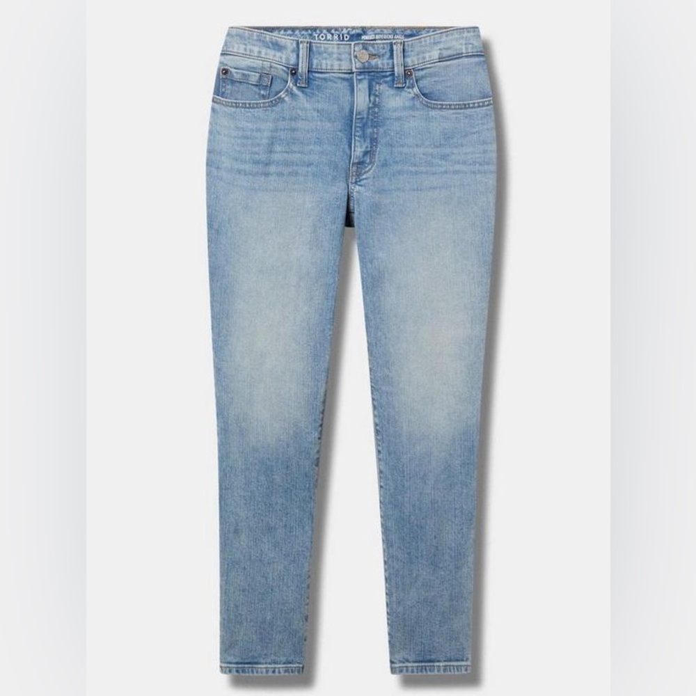 Torrid Perfect Boyfriend Mid-Rise Vintage Stretch Ankle Jean 26 tall NWT
